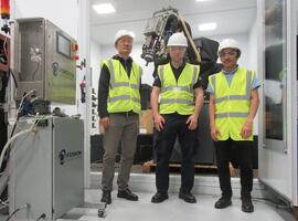 From left to right, Dr Nan Xu, Dr Chris Taylor and Dr Faiz Raihan, pictured with the project’s focal supercritical CO2 and MQL device (left)