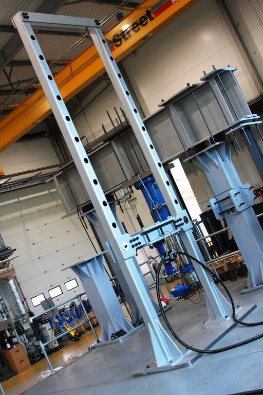 The bespoke five metre tall daylight test rig on the strong floor at the AMRC Advanced Structural Testing Centre.